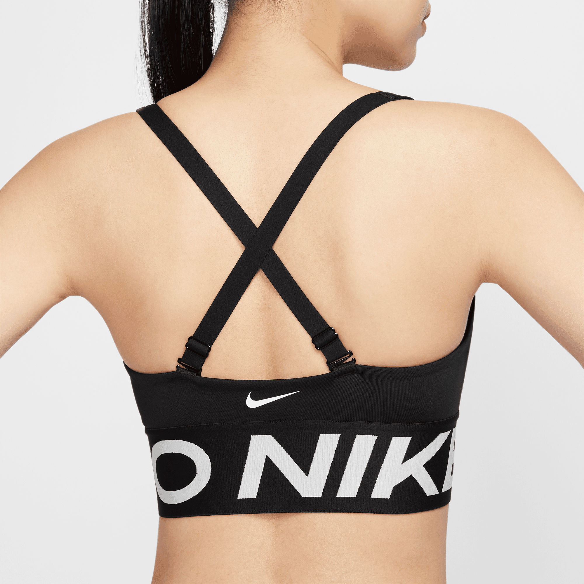 NIKE PRO INDY PLUNGE WOMEN'S MEDIUM-SUPPORT PADDED SPORTS BRA