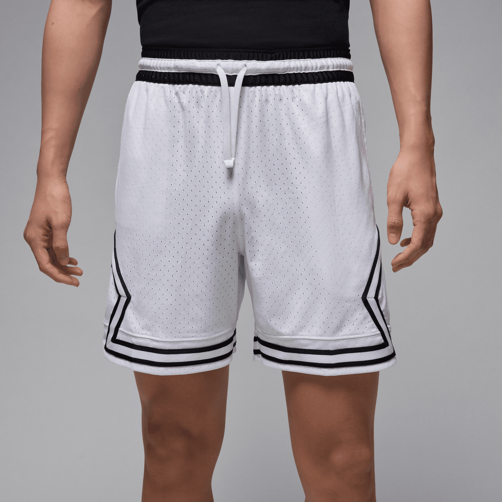 JORDAN SPORT MEN'S DRI-FIT MESH DIAMOND SHORTS