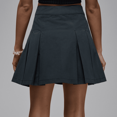 JORDAN POOLSIDE WOMEN'S PLEATED SKIRT