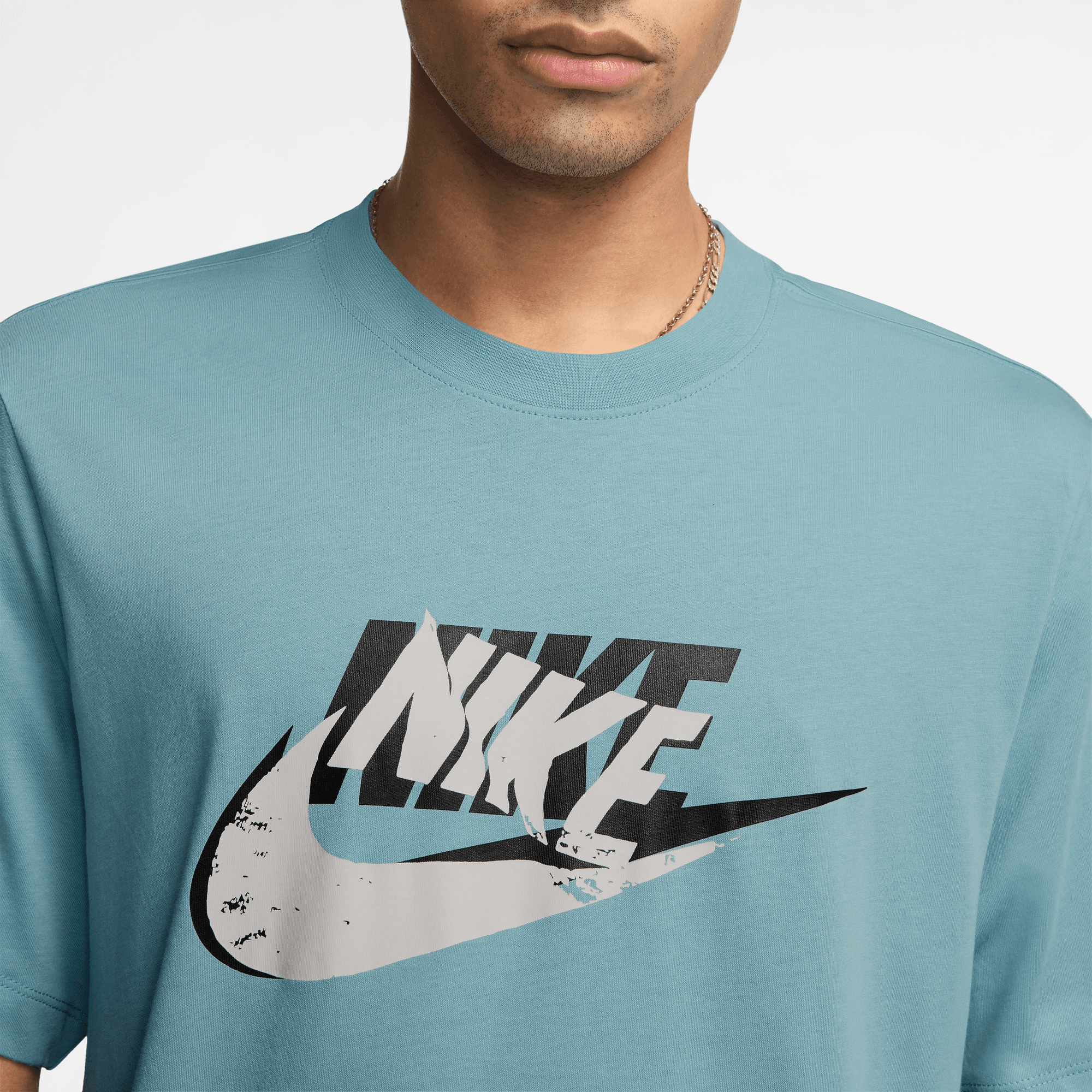 MEN'S NIKE SPORTSWEAR TEE 12MO FUTURA SP25