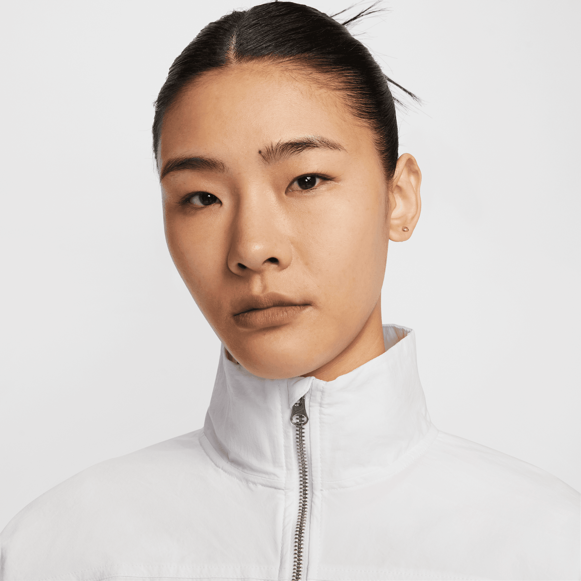 NIKE SPORTSWEAR EVERYTHING WOVENS WOMEN'S OVERSIZED REPEL UV PROTECTION JACKET