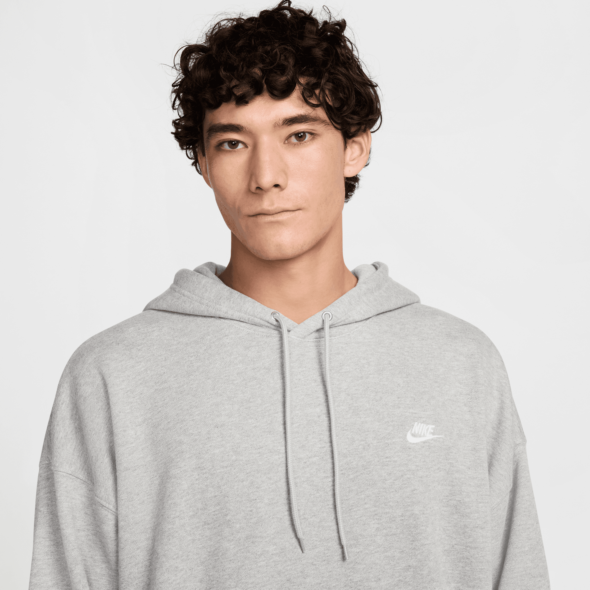 NIKE CLUB FLEECE MEN'S OVERSIZED FRENCH TERRY PULLOVER HOODIE