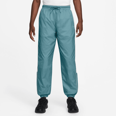 NIKE CLUB MEN'S WOVEN JOGGERS