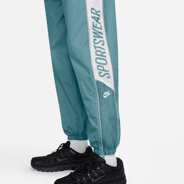 NIKE CLUB MEN'S WOVEN JOGGERS