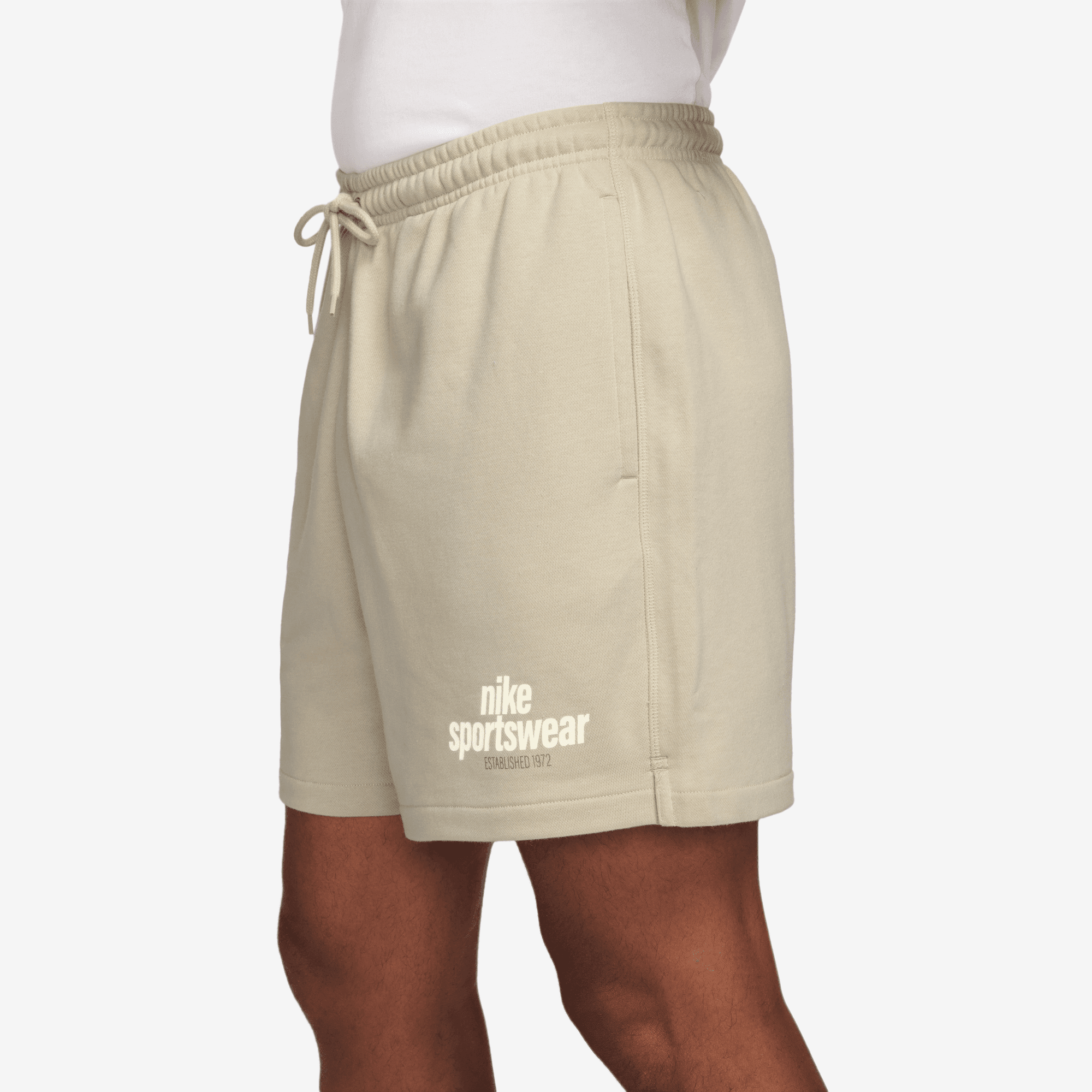 NIKE CLUB MEN'S FRENCH TERRY FLOW SHORTS
