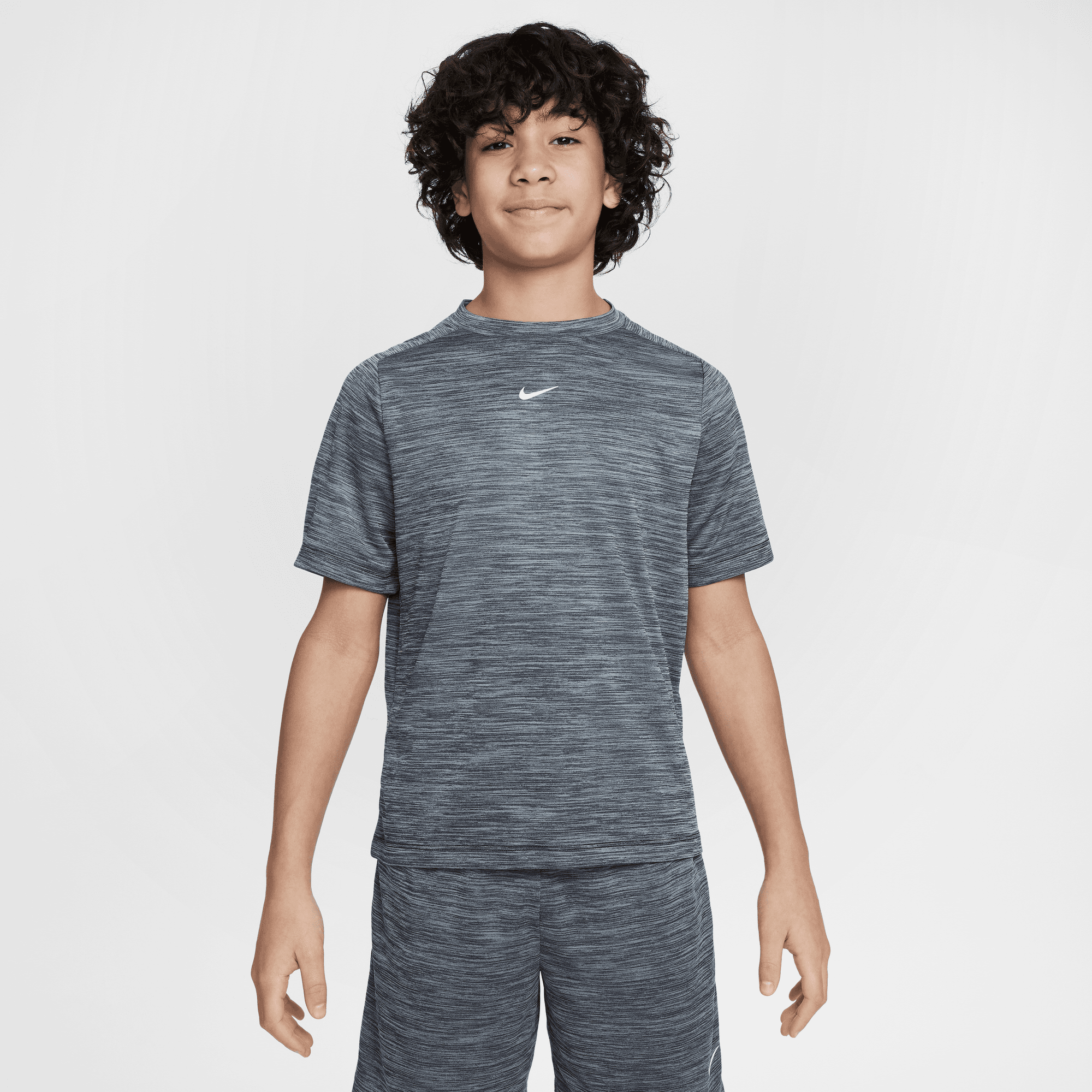 NIKE MULTI BIG KIDS' DRI-FIT SHORT-SLEEVE TOP
