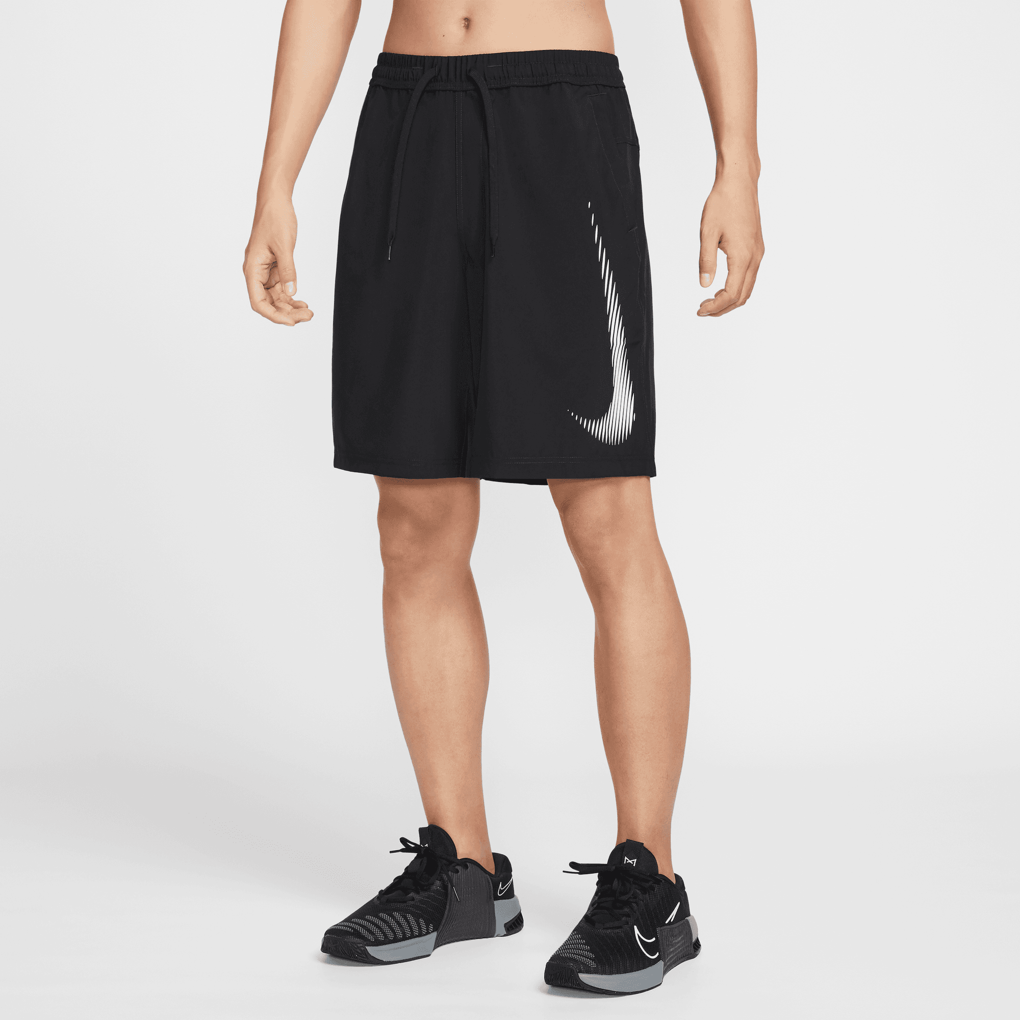 NIKE FORM MEN'S DRI-FIT 9" UNLINED VERSATILE SHORTS