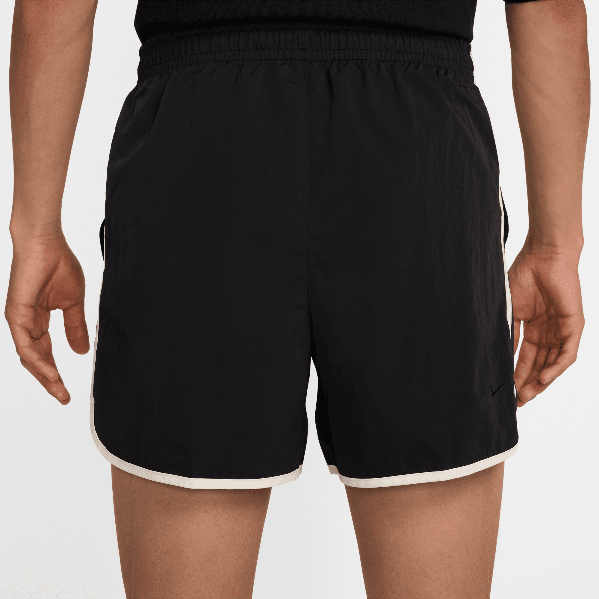 NIKE GYM HERITAGE MEN'S DRI-FIT 5" UNLINED TRAINING SHORTS