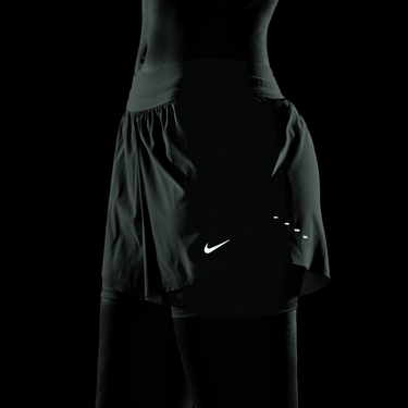 NIKE SWIFT WOMEN'S DRI-FIT MID-RISE 2-IN-1 RUNNING SHORTS