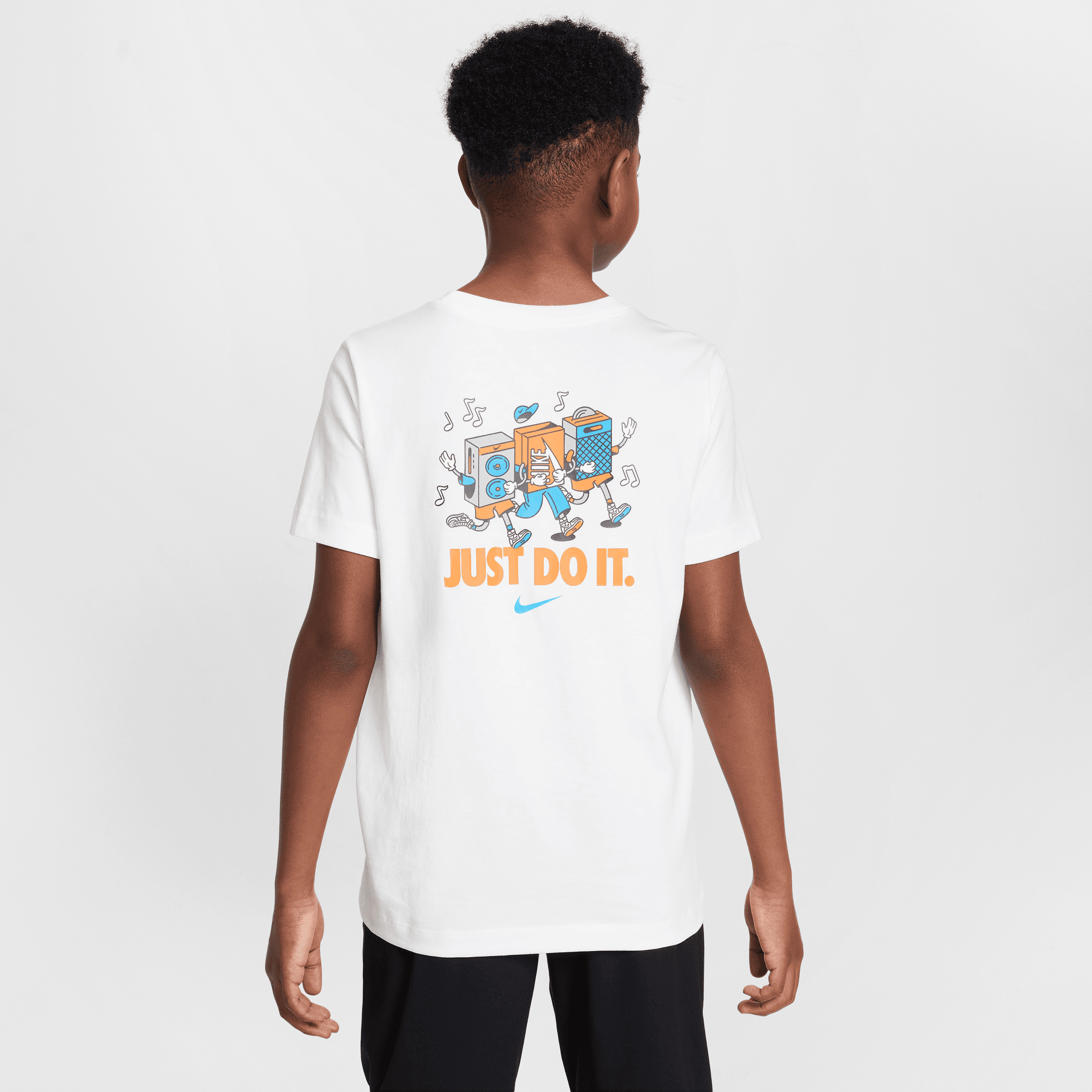 NIKE SPORTSWEAR BIG KIDS' T-SHIRT