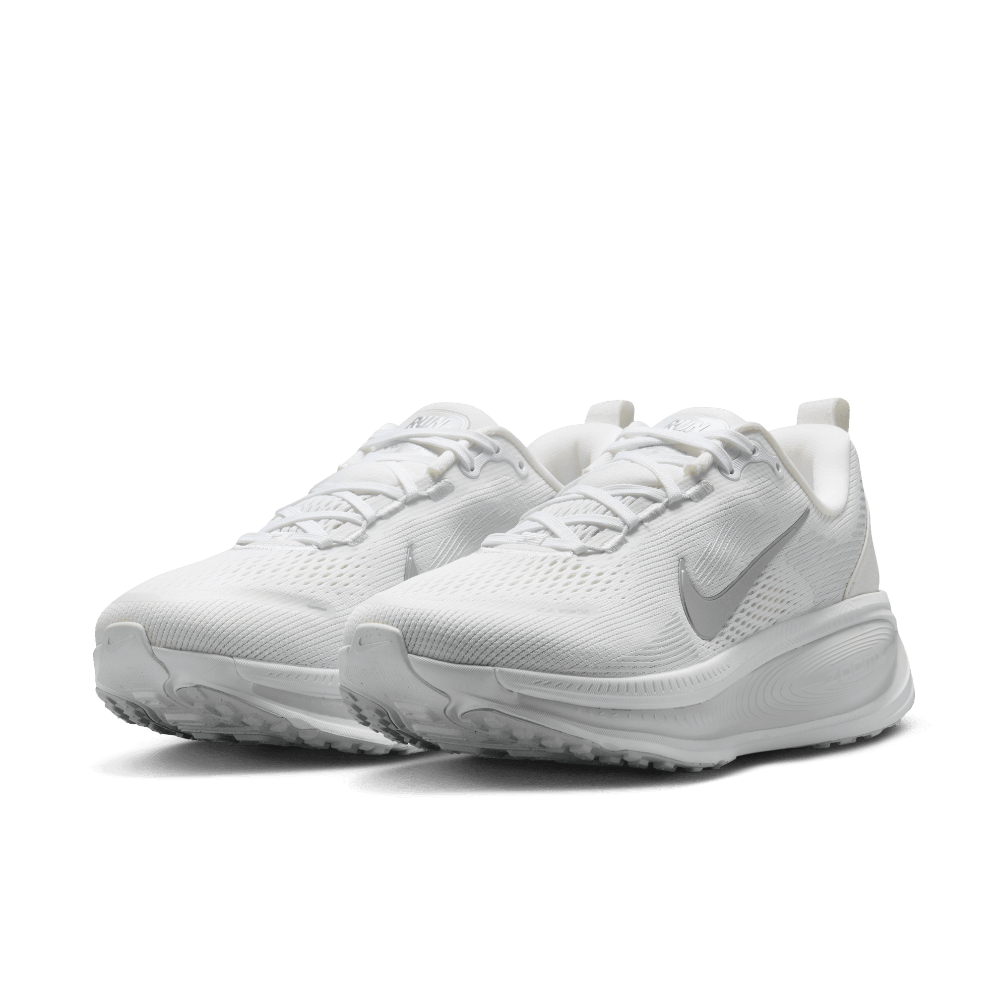 NIKE VOMERO 18 WOMEN'S ROAD RUNNING SHOES