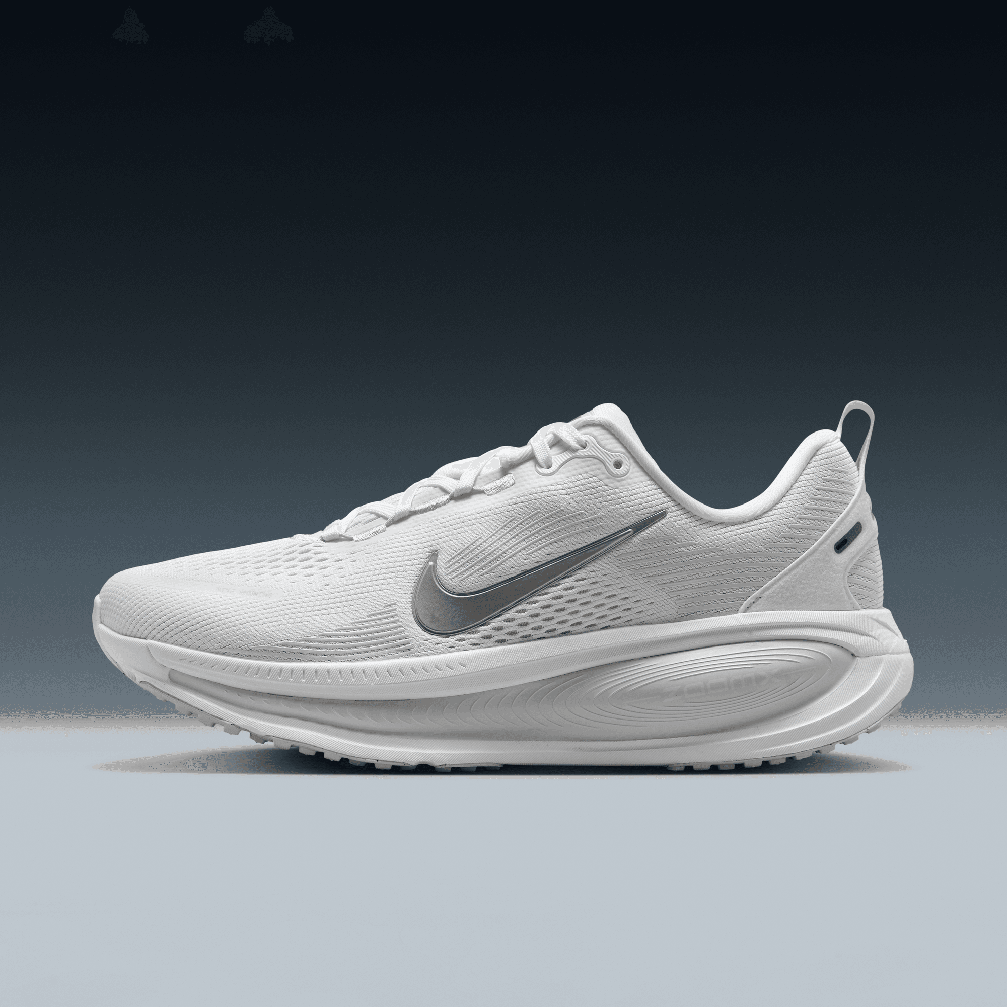 NIKE VOMERO 18 WOMEN'S ROAD RUNNING SHOES