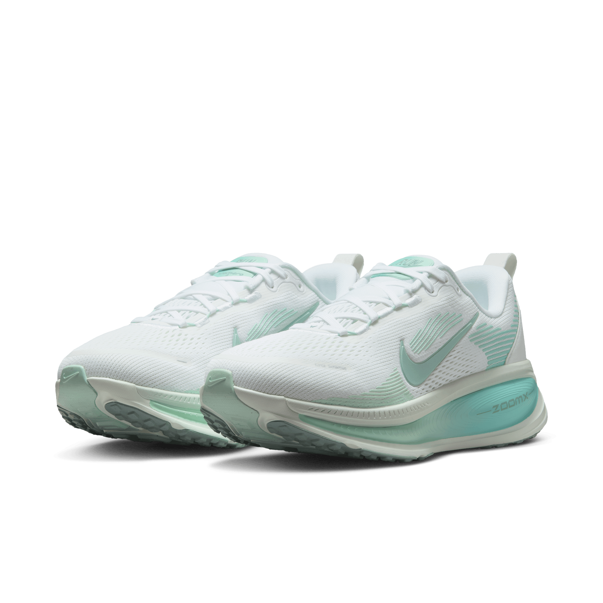 NIKE VOMERO 18 WOMEN'S ROAD RUNNING SHOES