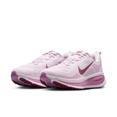 NIKE VOMERO 18 WOMEN'S ROAD RUNNING SHOES