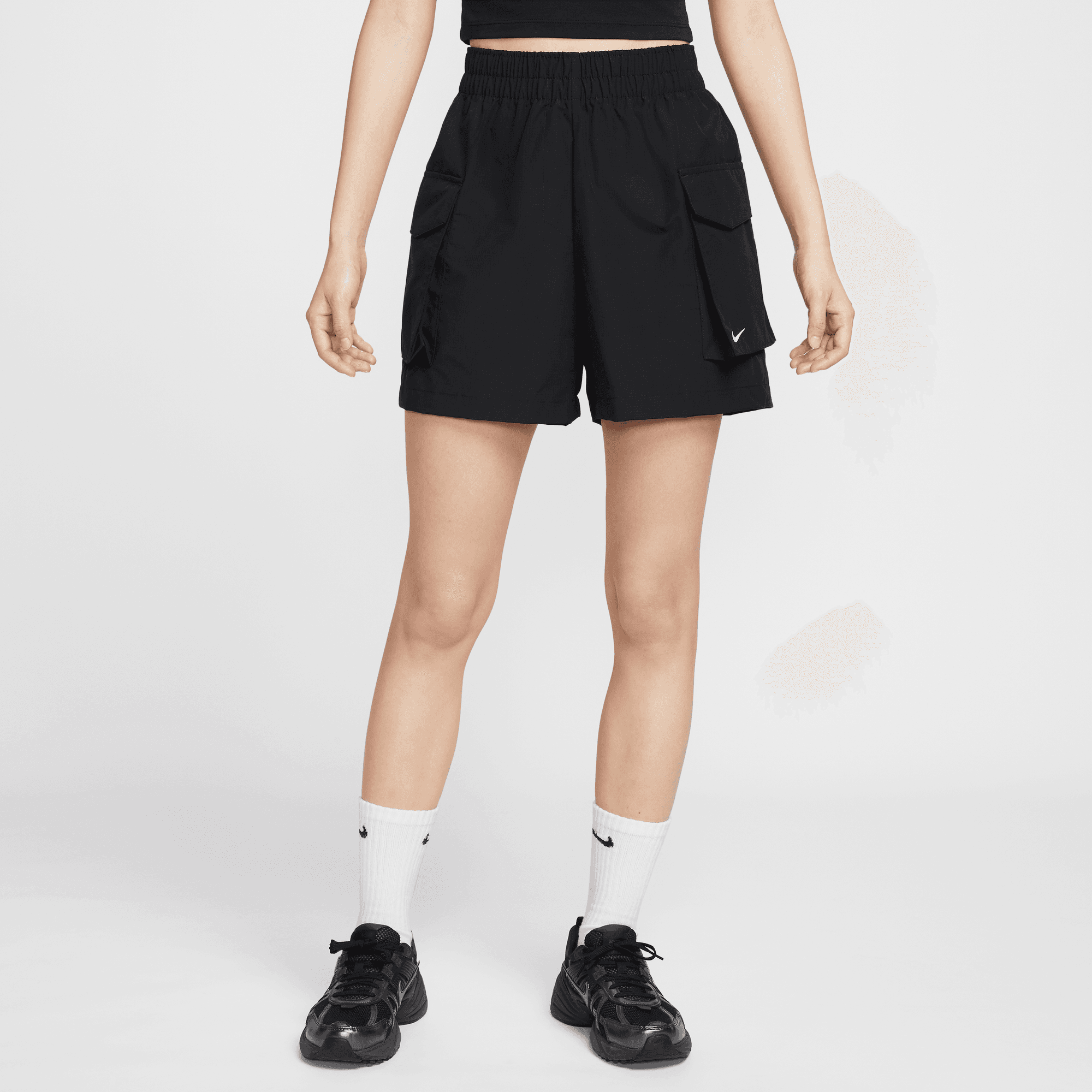 NIKE SPORTSWEAR ESSENTIAL WOVEN WOMEN'S HIGH-WAISTED 5" CARGO SHORTS