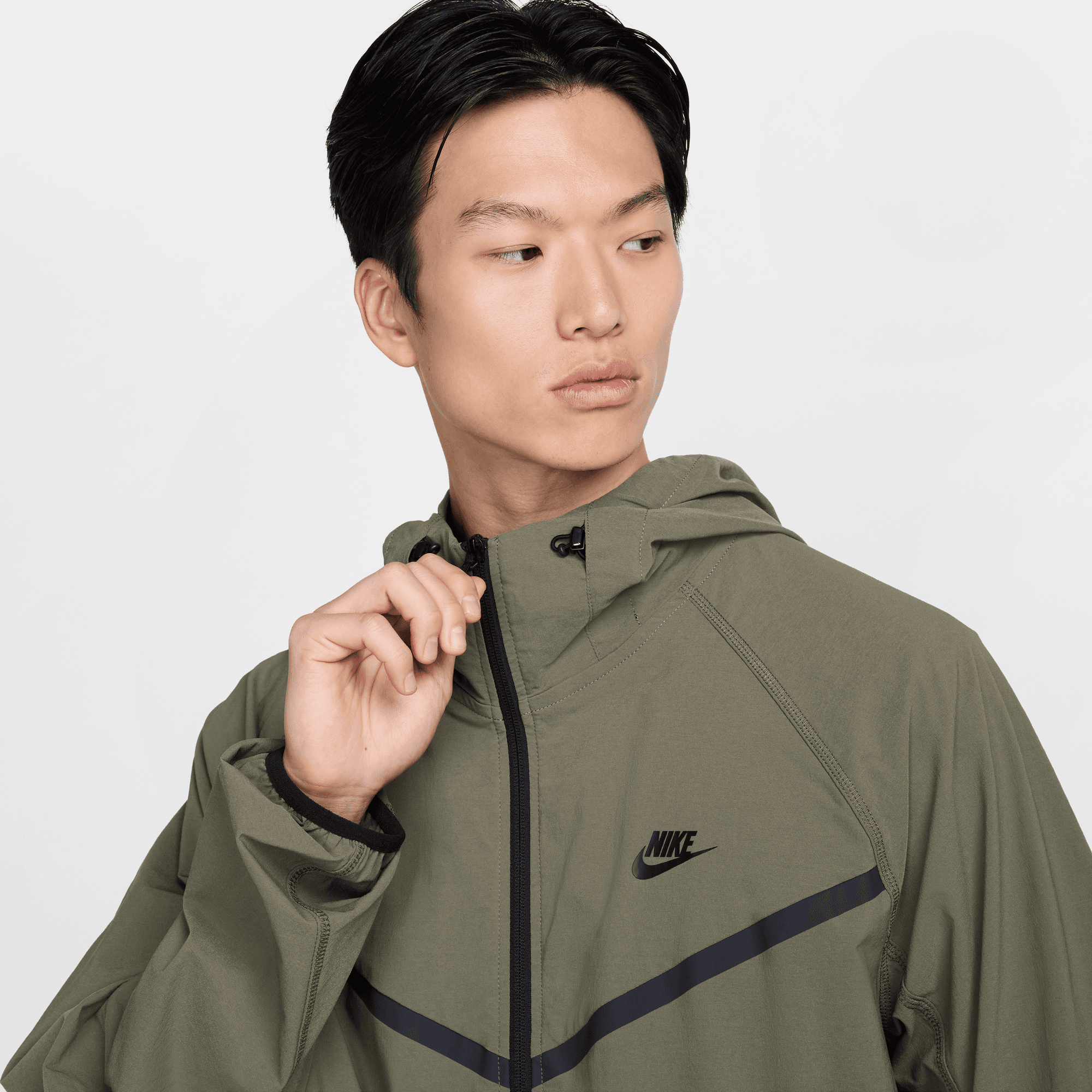 NIKE TECH WINDRUNNER MEN'S WOVEN FULL-ZIP JACKET