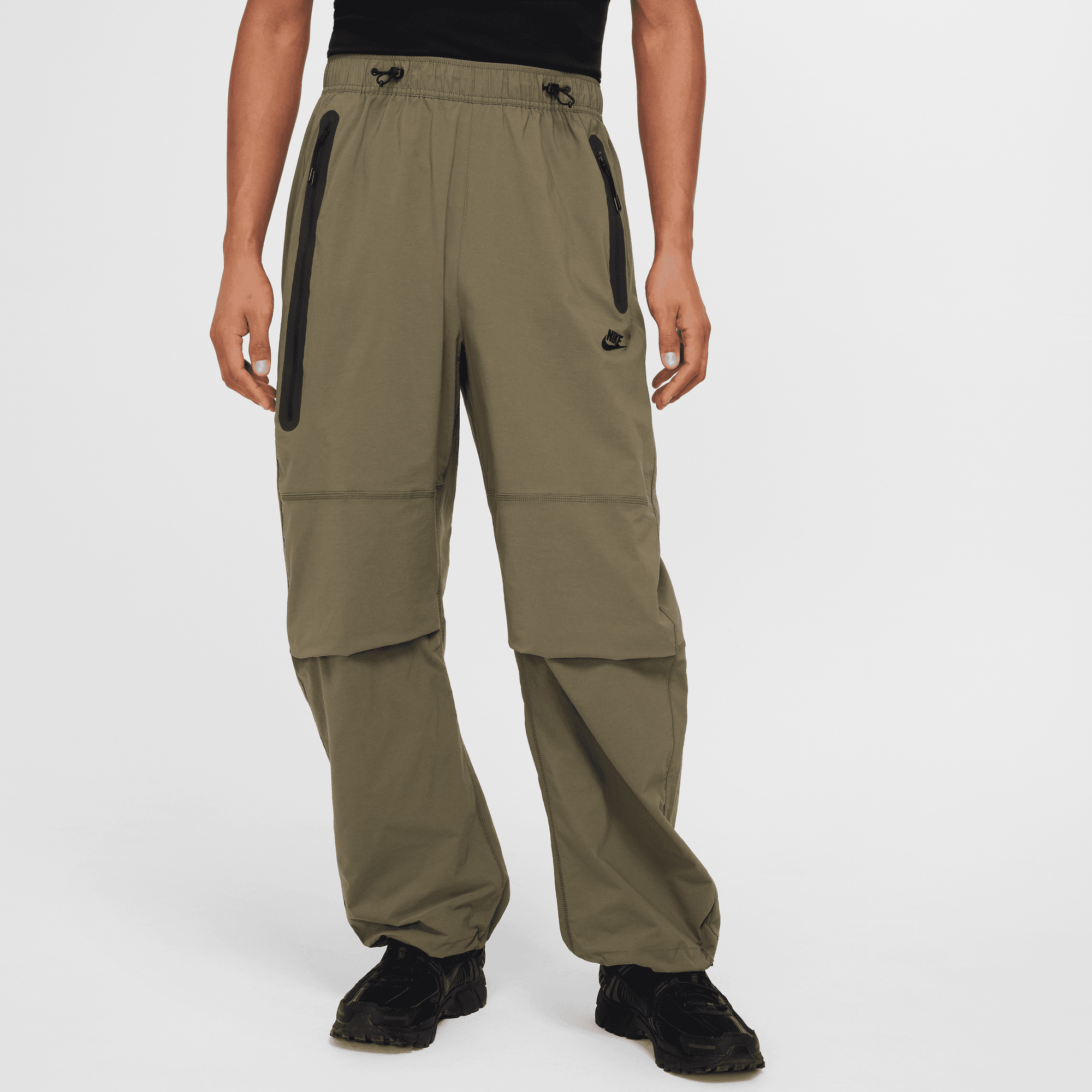 NIKE TECH MEN'S WOVEN OPEN-HEM PANTS