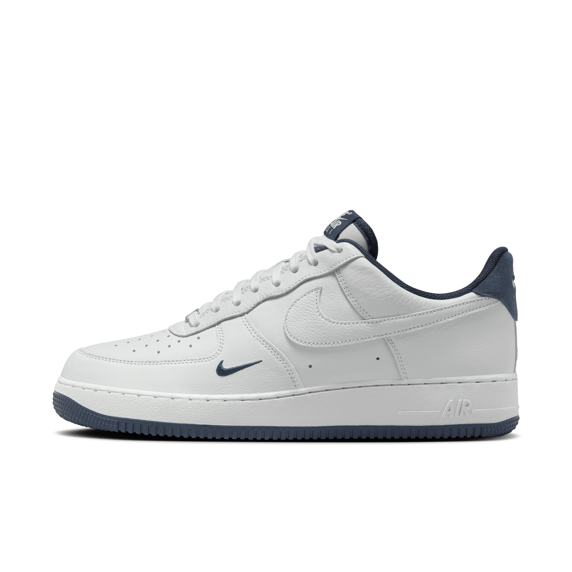 NIKE AIR FORCE 1 '07 LV8 MEN'S SHOES