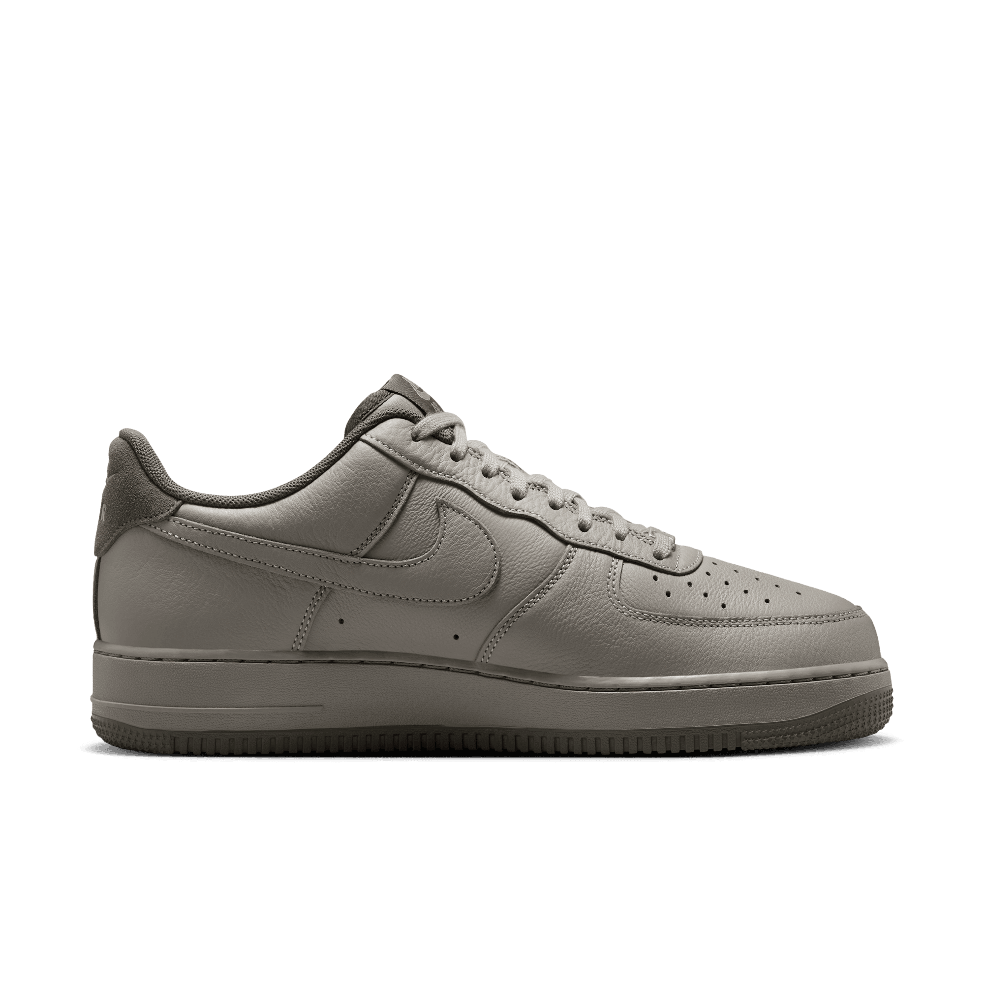 NIKE AIR FORCE 1 '07 LV8 MEN'S SHOES