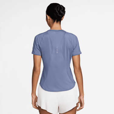NIKE SWIFT WOMEN'S DRI-FIT SHORT-SLEEVE RUNNING TOP