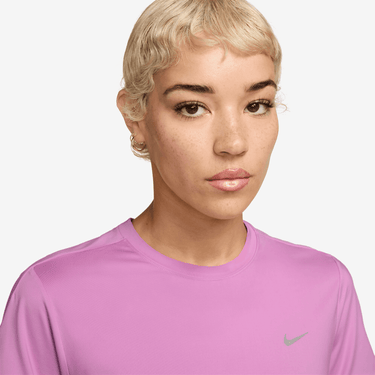 NIKE SWIFT WOMEN'S DRI-FIT SHORT-SLEEVE RUNNING TOP