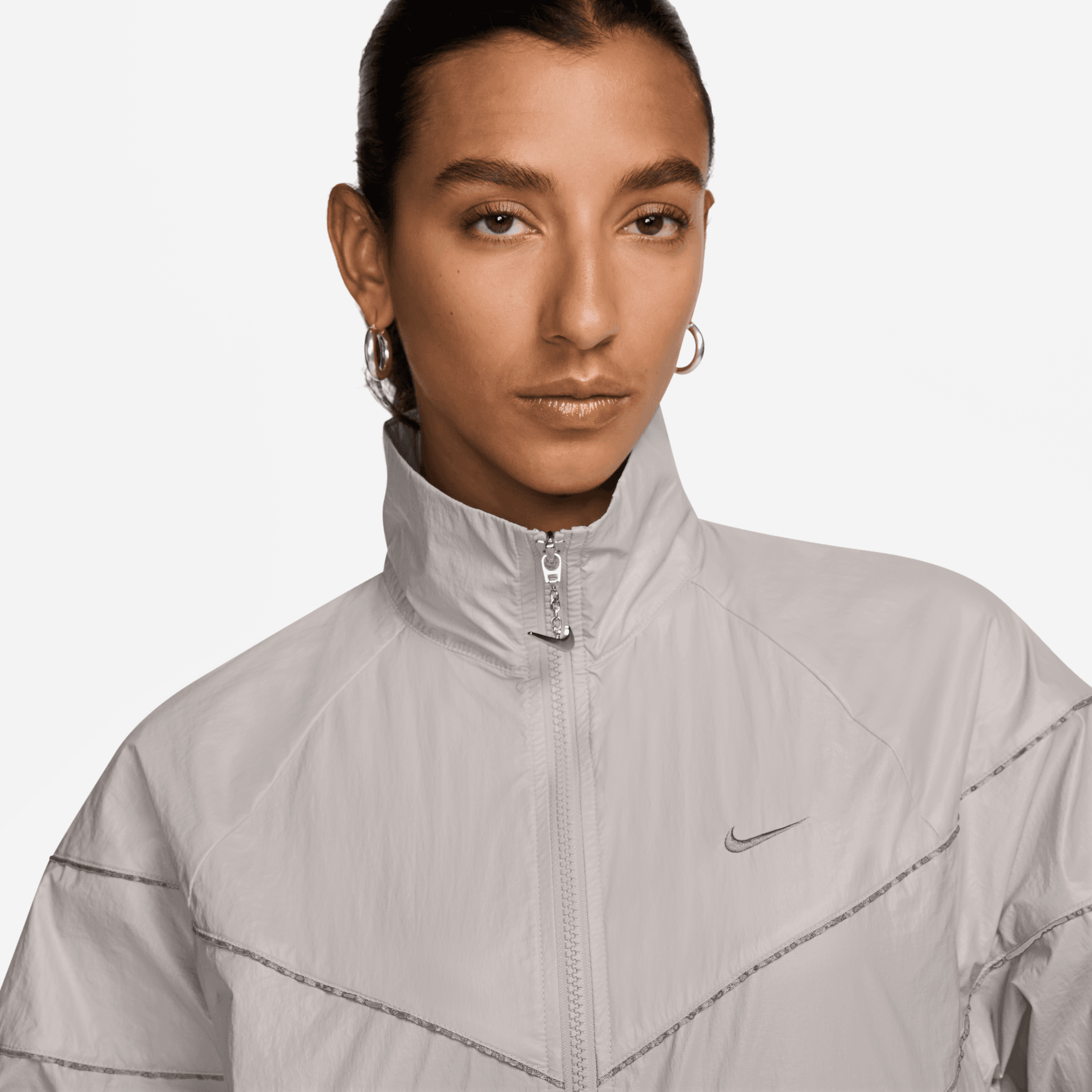 NIKE WINDRUNNER WOMEN S LOOSE WOVEN JACKET
