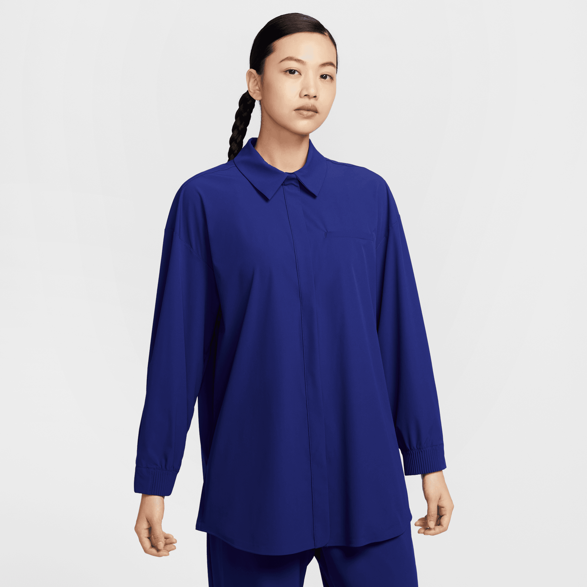 NIKE 24.7 PERFECTSTRETCH WOMEN'S DRI-FIT OVERSIZED LONG-SLEEVE SHIRT