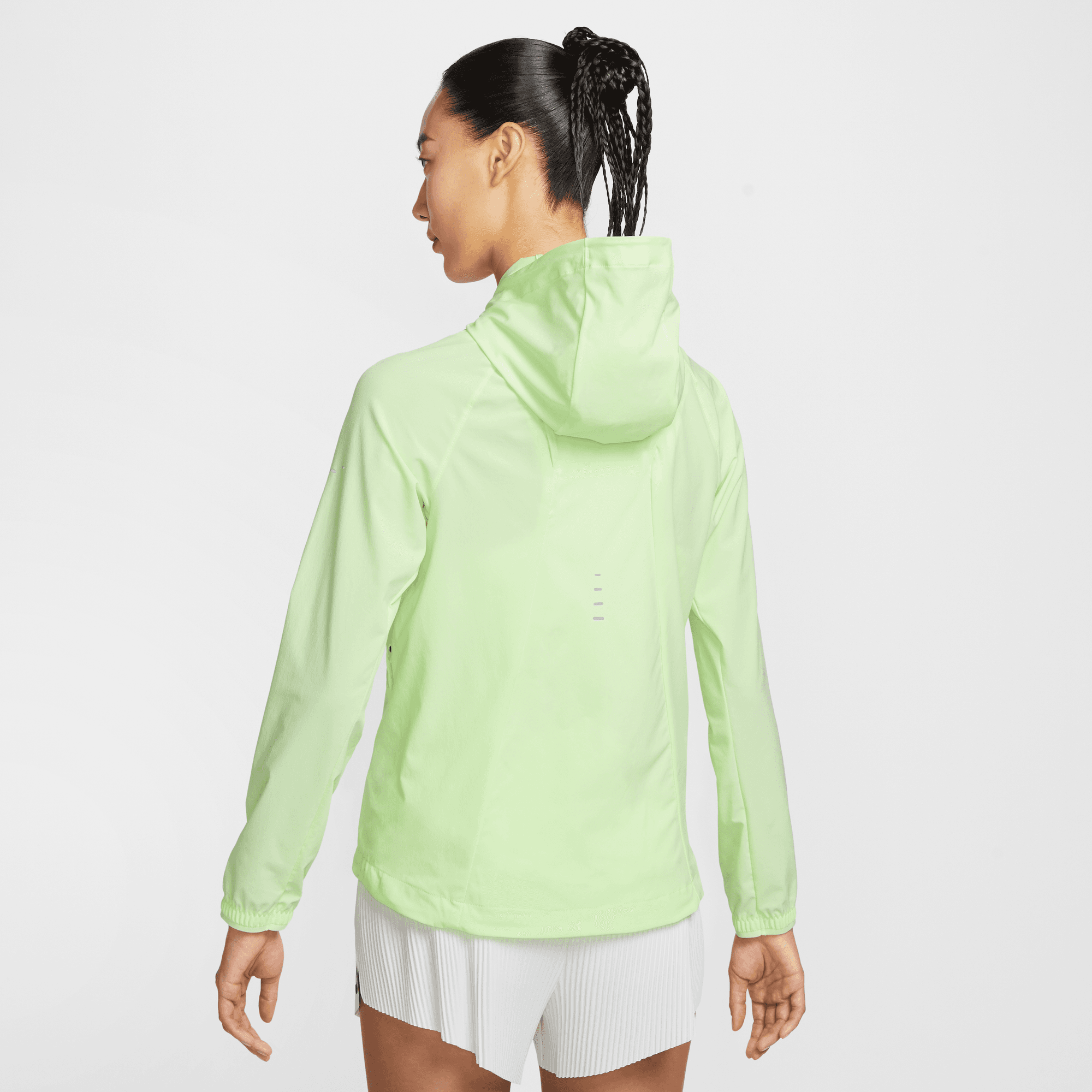 NIKE SWIFT WOMEN'S REPEL PACKABLE RUNNING JACKET