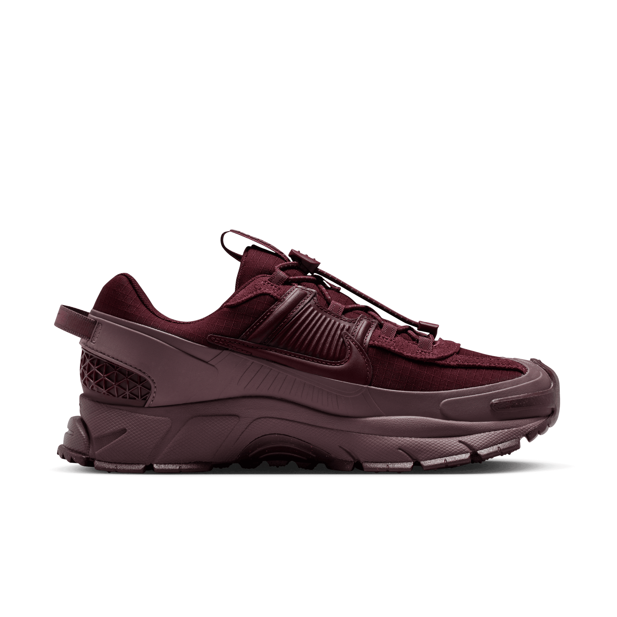 NIKE ZOOM VOMERO ROAM WOMEN'S WINTERIZED SHOES