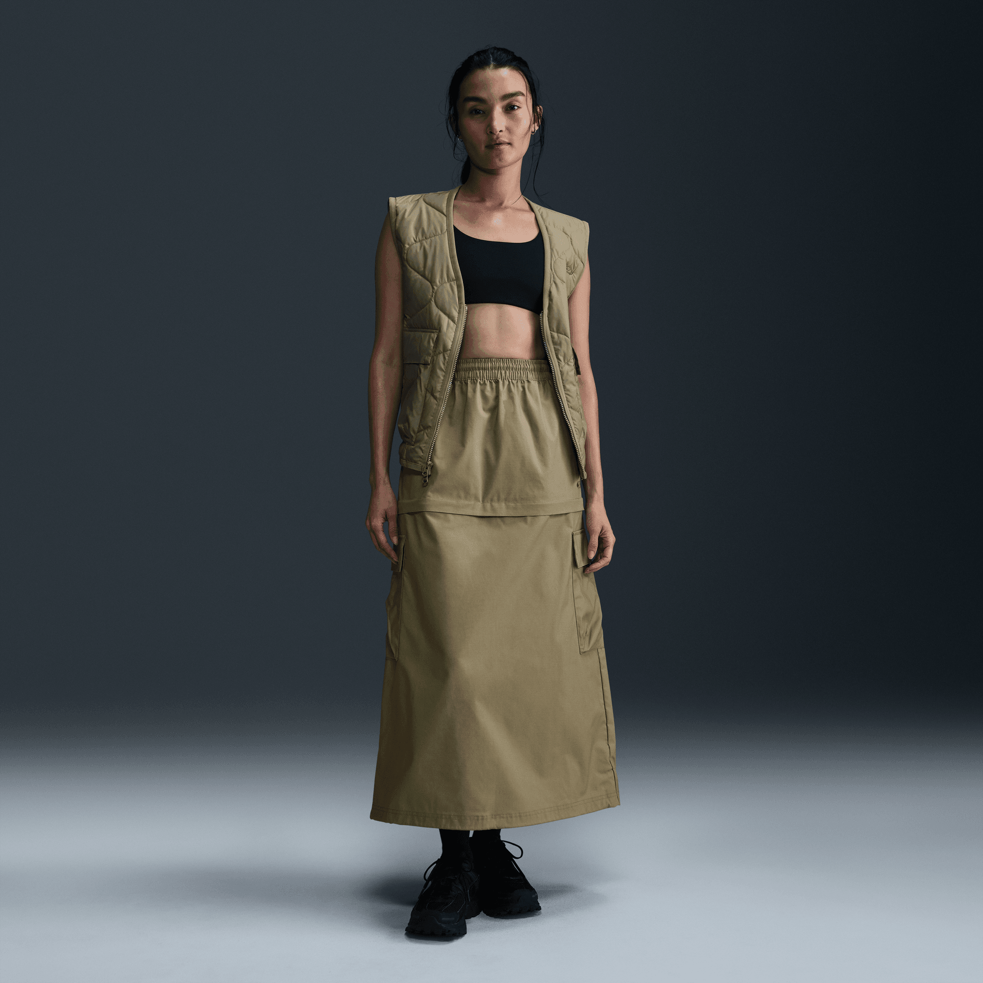 NIKE SPORTSWEAR WOMEN'S MID-RISE WOVEN CARGO MIDI SKIRT