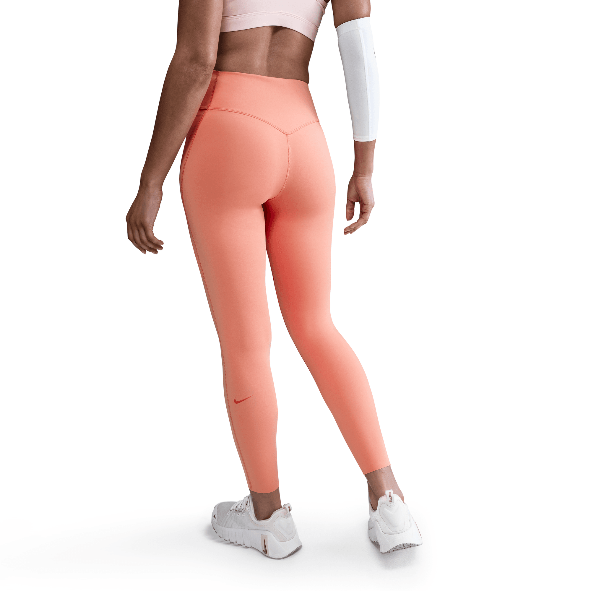 NIKE UNIVERSA WOMEN'S MEDIUM-SUPPORT HIGH-WAISTED 7/8 LEGGINGS WITH POCKETS
