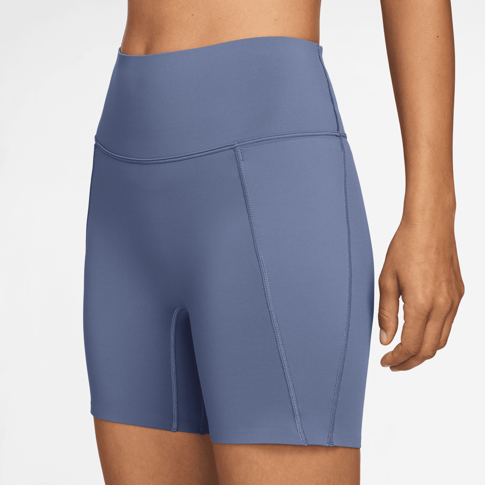 NIKE UNIVERSA WOMEN'S HIGH-WAISTED 5" BIKER SHORTS WITH NO FRONT SEAM