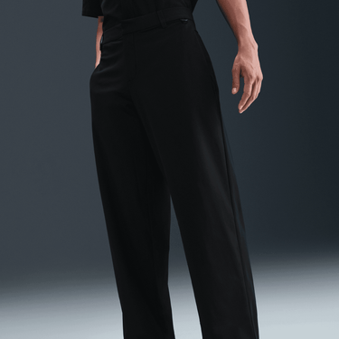 NIKE 24.7 PERFECTSTRETCH MEN'S DRI-FIT LOOSE-FIT CHINO TROUSERS