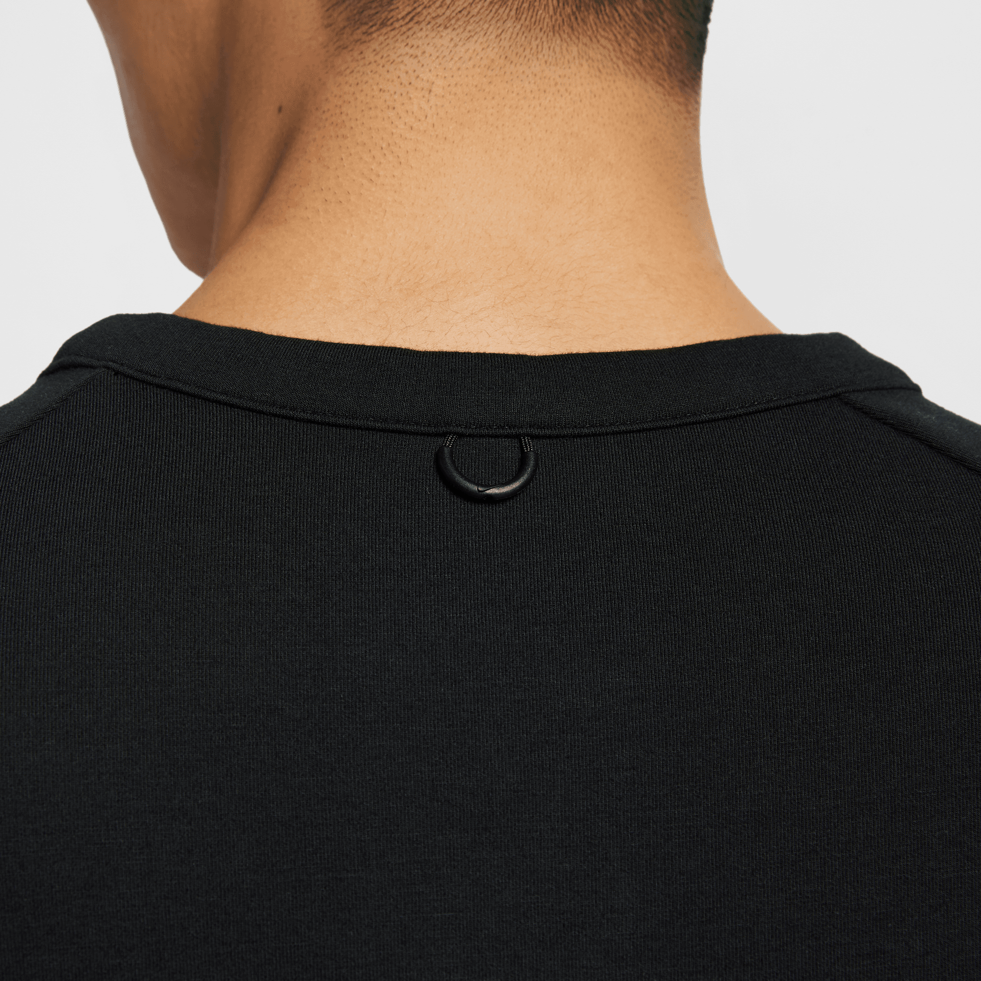 NIKE 24.7 IMPOSSIBLYSOFT MEN'S DRI-FIT CREW