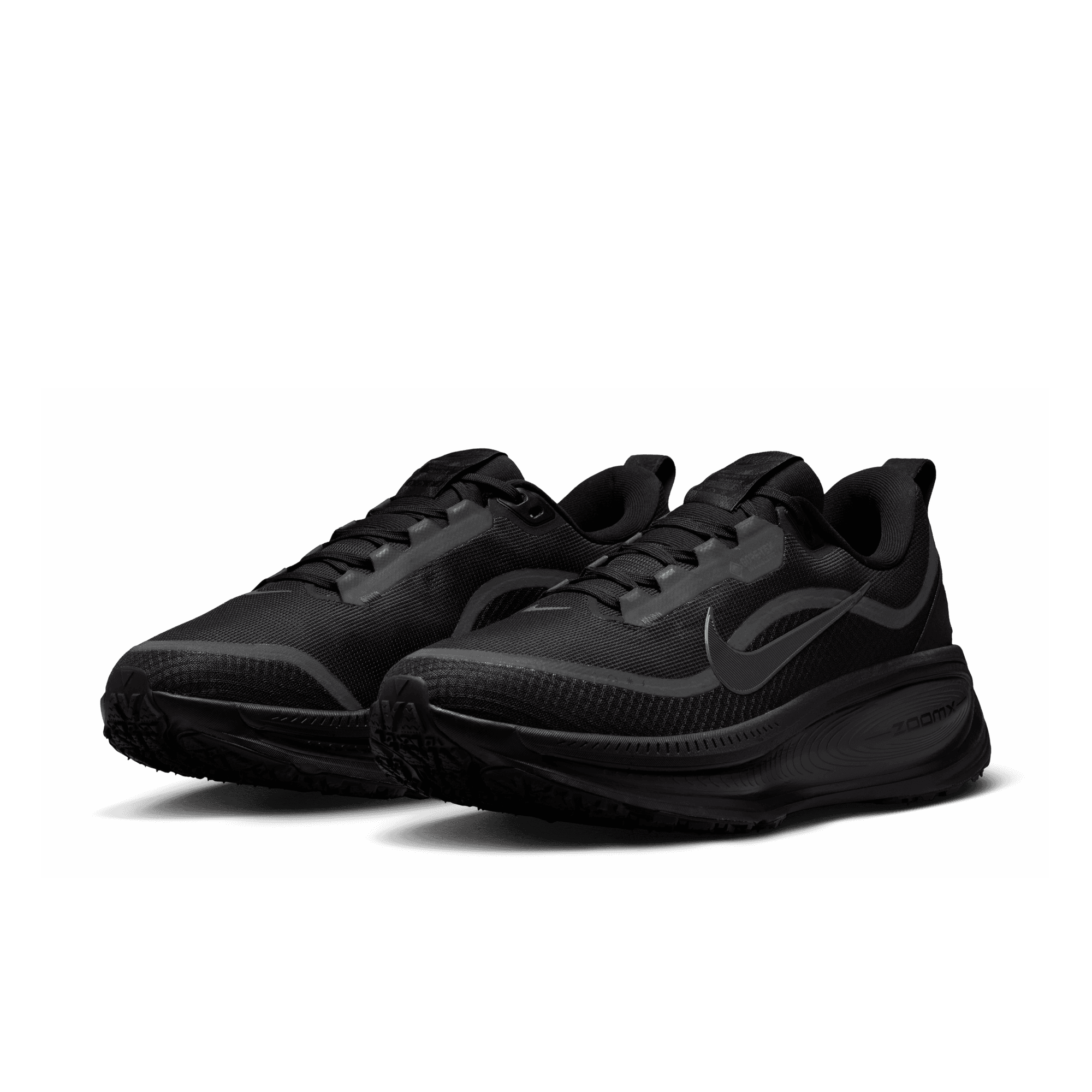 NIKE VOMERO 18 GORE-TEX MEN'S WATERPROOF ROAD RUNNING SHOES WITH REFLECTIVE ACCENTS