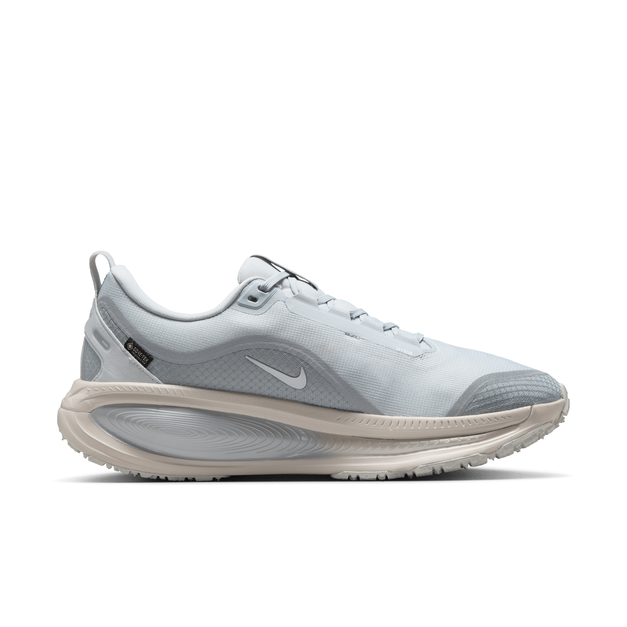 NIKE VOMERO 18 GORE-TEX MEN'S WATERPROOF ROAD RUNNING SHOES WITH REFLECTIVE ACCENTS