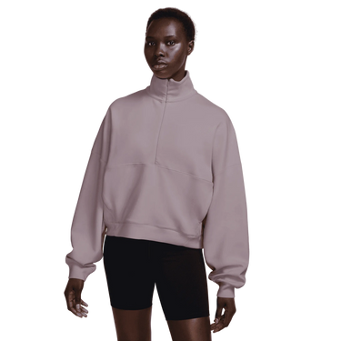 NIKE 24.7 IMPOSSIBLYSOFT WOMEN'S DRI-FIT OVERSIZED 1/2-ZIP TOP