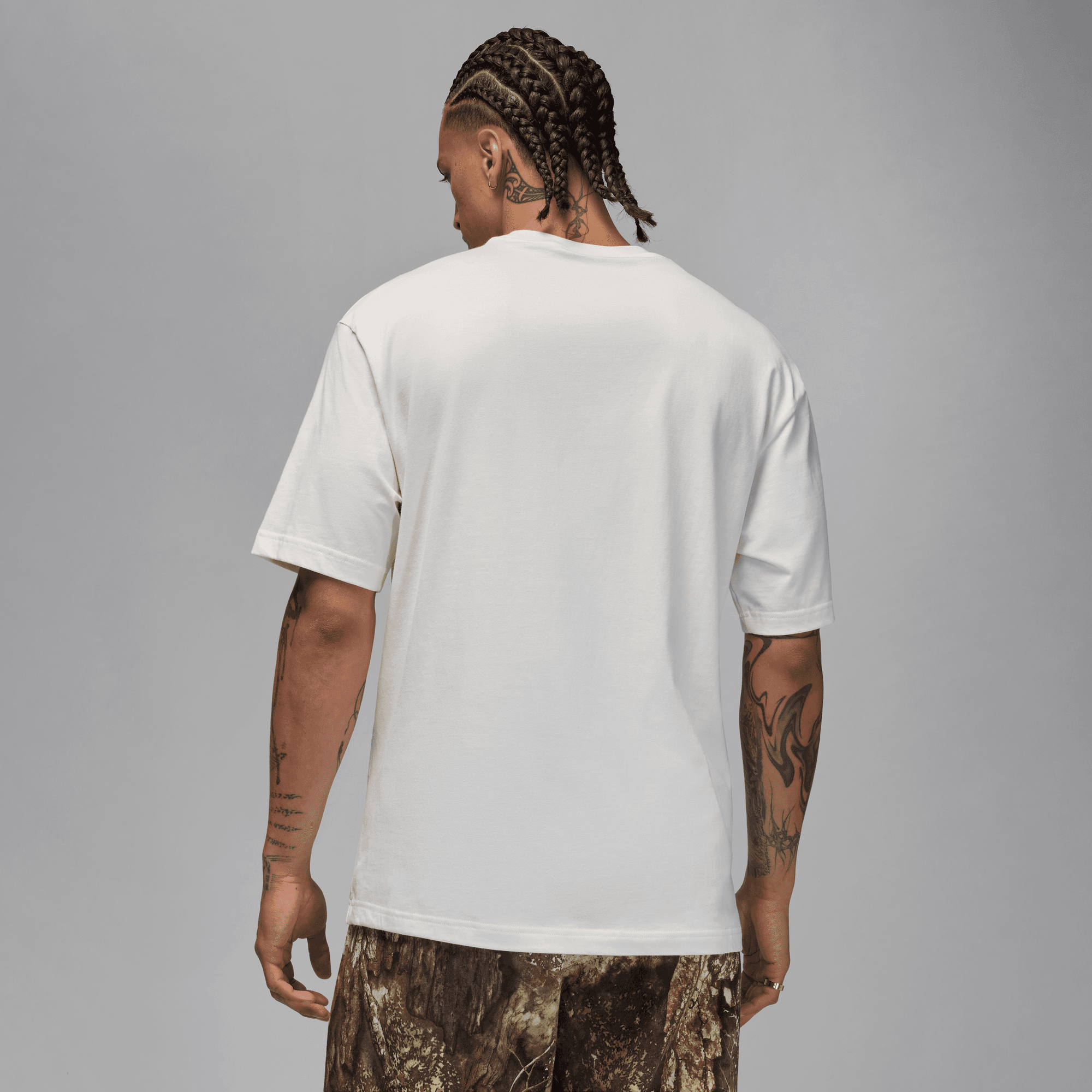 JORDAN BROOKLYN MEN'S REALTREE JUMPMAN T-SHIRT