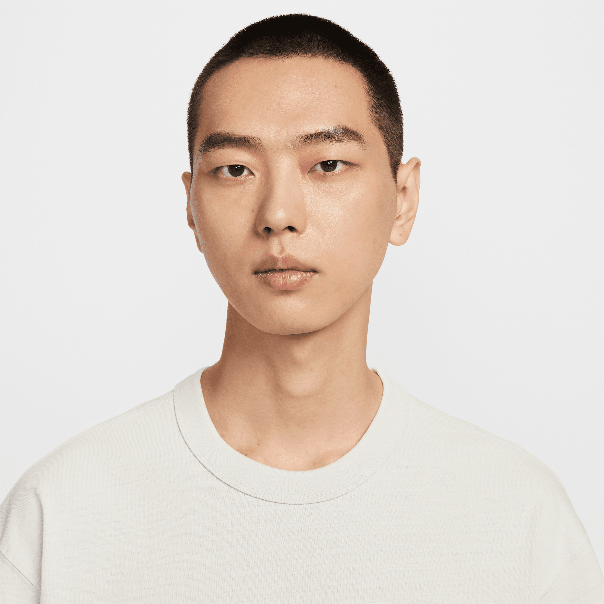 NIKE SPORTSWEAR PREMIUM ESSENTIALS MEN'S T- SHIRT