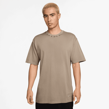 NIKE SPORTSWEAR T-SHIRT
