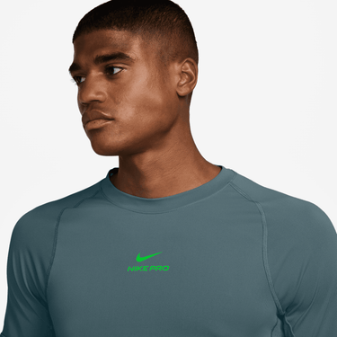 NIKE PRO TRAINING MEN'S DRI-FIT SHORT-SLEEVE TOP