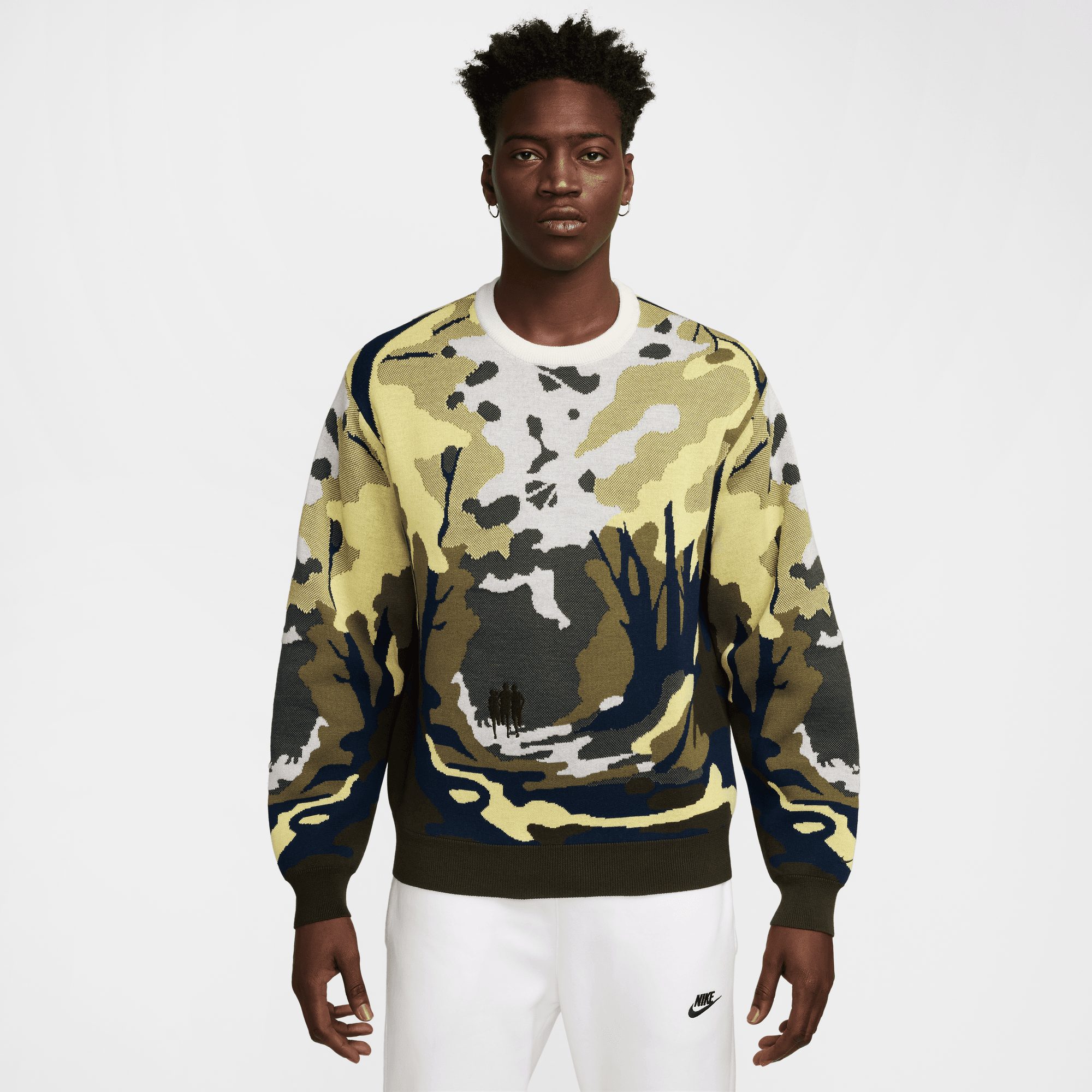NIKE LIFE MEN'S WILDERNESS SWEATER