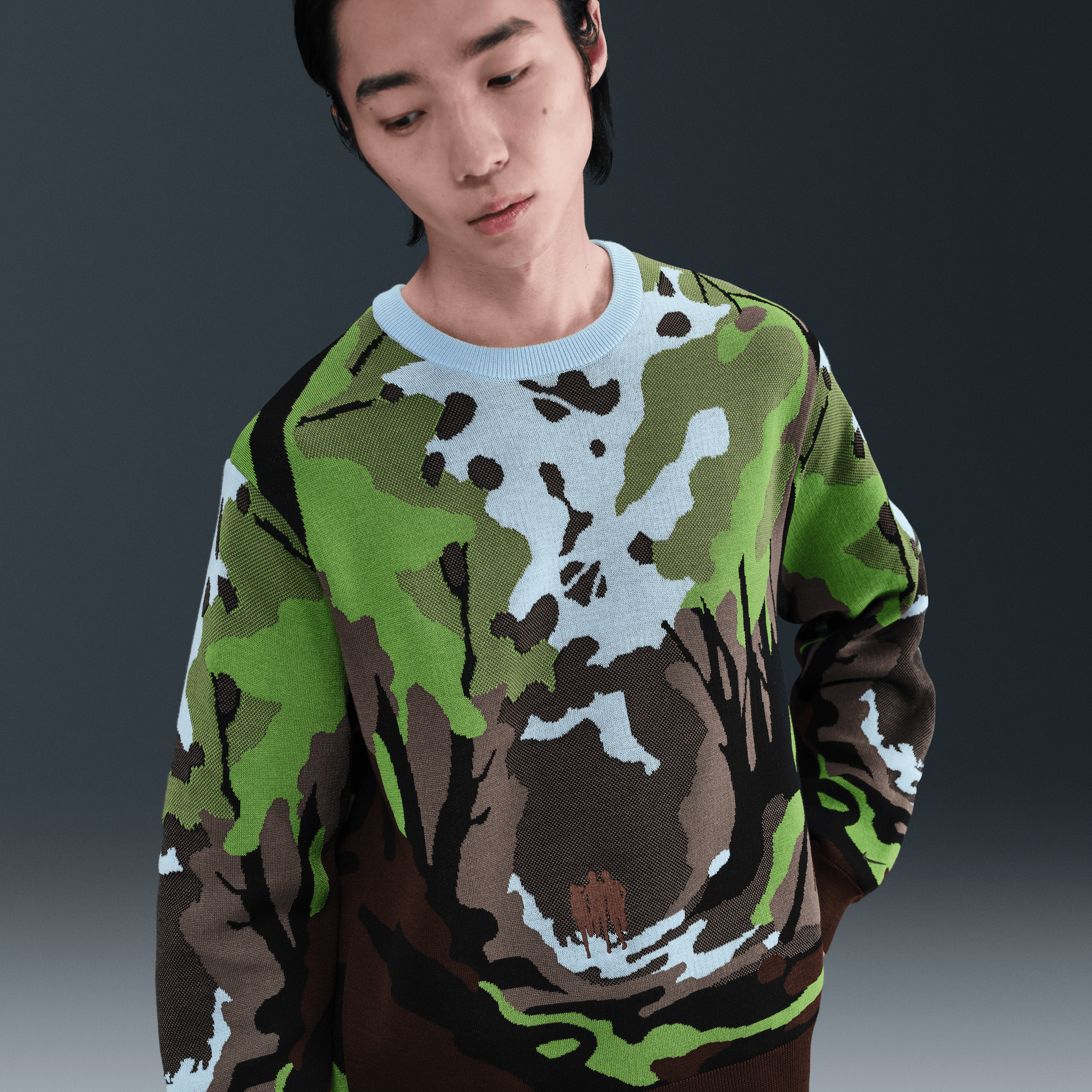 NIKE LIFE MEN'S WILDERNESS SWEATER