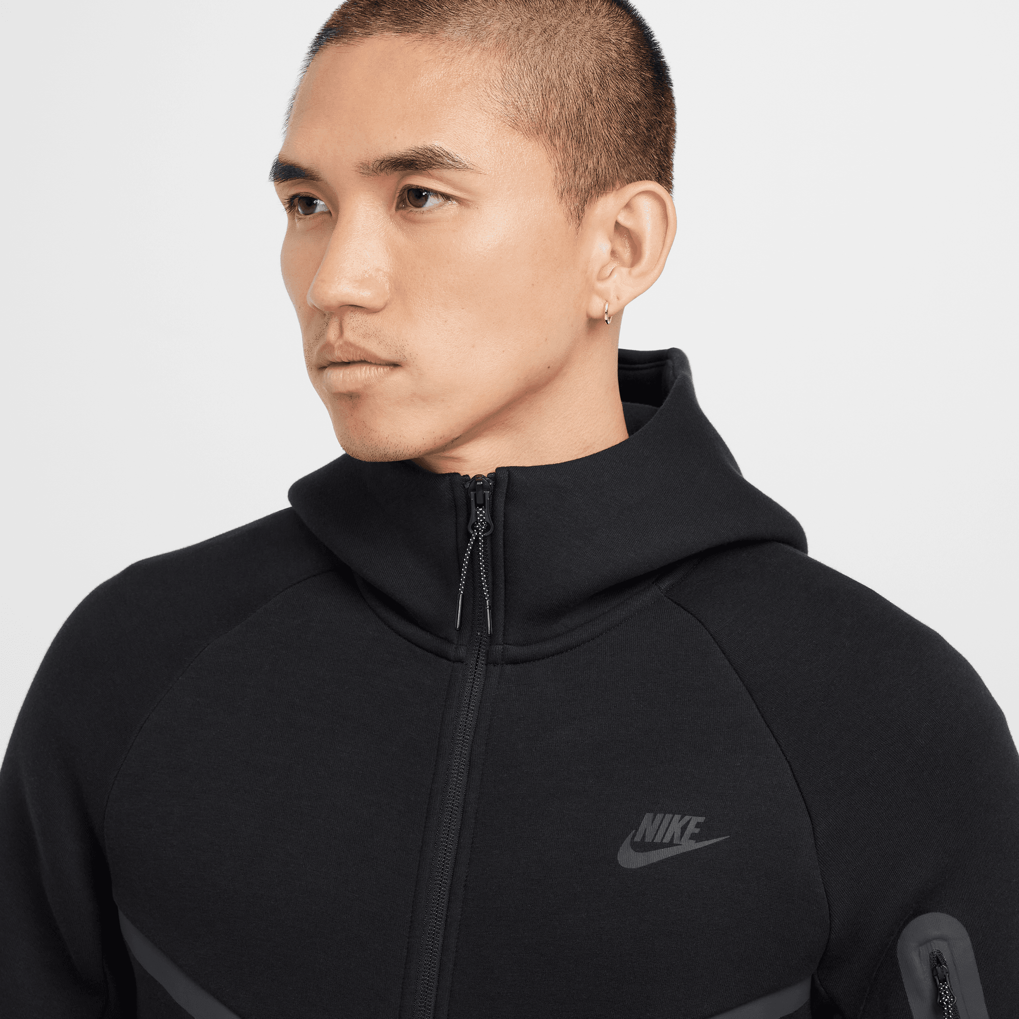 NIKE TECH MEN'S FULL-ZIP WINDRUNNER HOODIE
