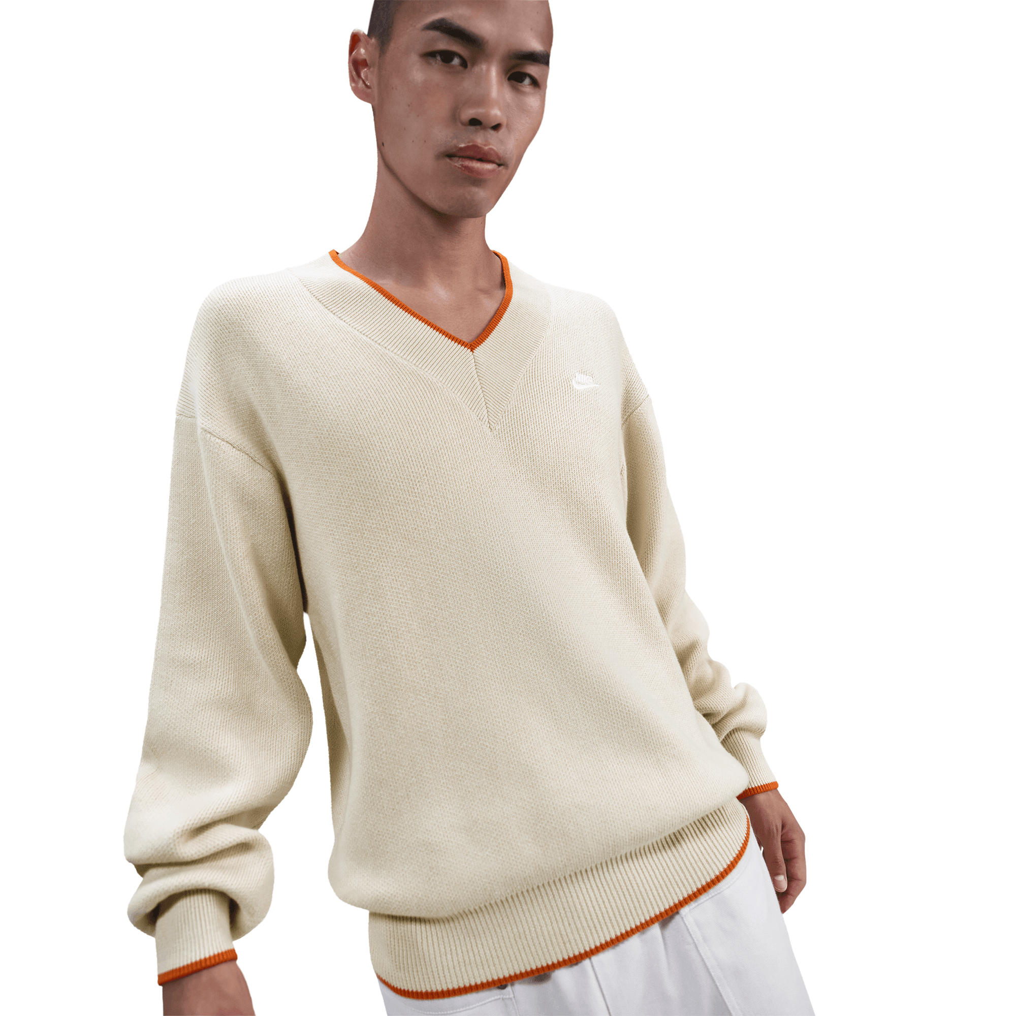 NIKE SPORTSWEAR CLUB MEN'S V-NECK SWEATER
