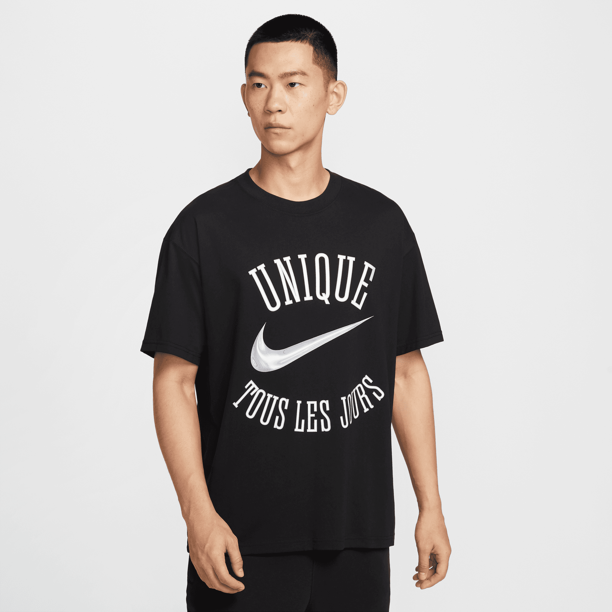 VICTOR WEMBANYAMA MEN'S BASKETBALL T-SHIRT
