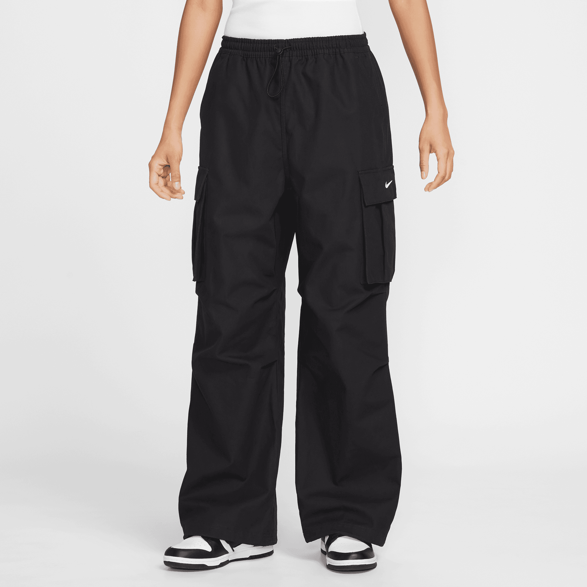 NIKE SPORTSWEAR WOMEN'S MID-RISE OVERSIZED WOVEN CARGO PANTS