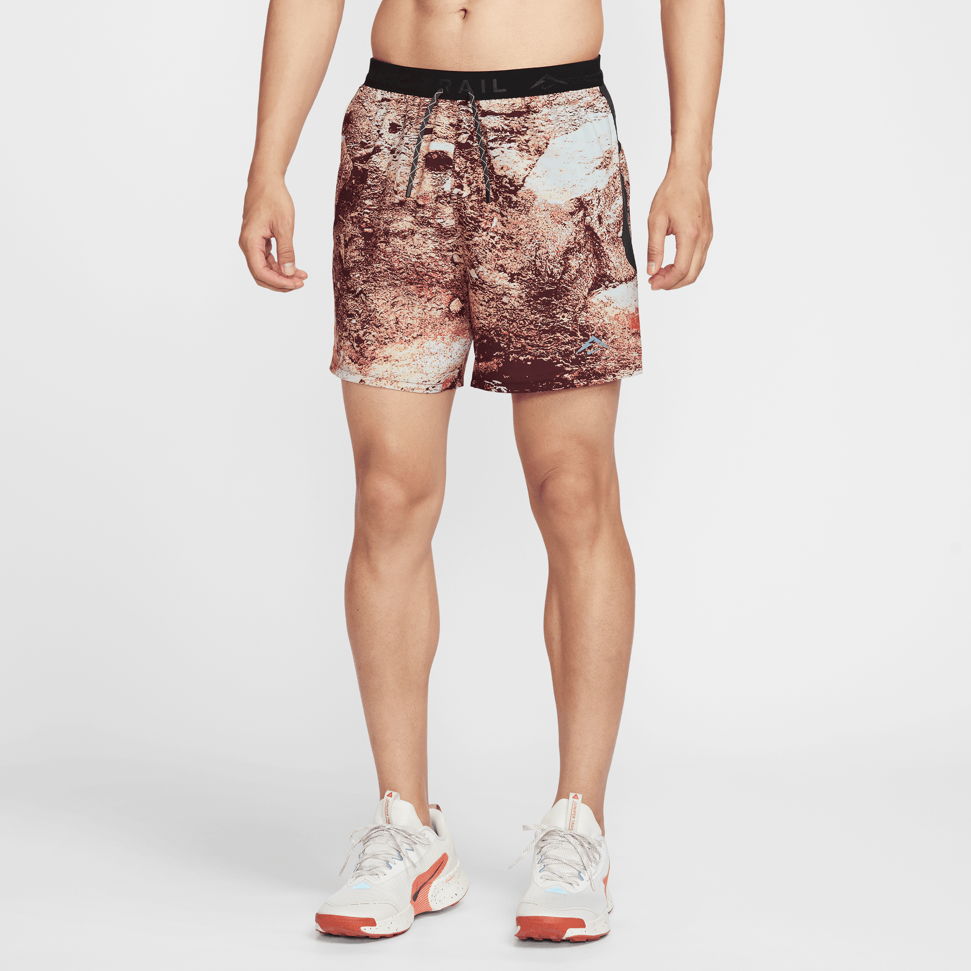 NIKE TRAIL MEN'S DRI-FIT 6" BRIEF-LINED RUNNING SHORTS