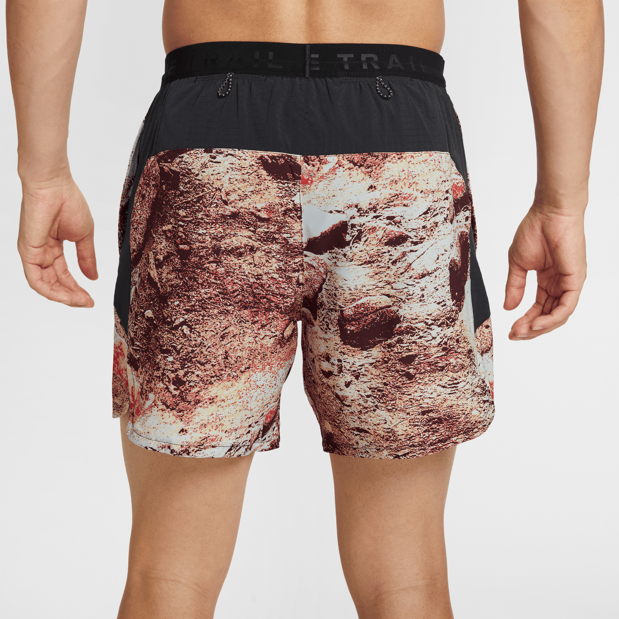 NIKE TRAIL MEN'S DRI-FIT 6" BRIEF-LINED RUNNING SHORTS