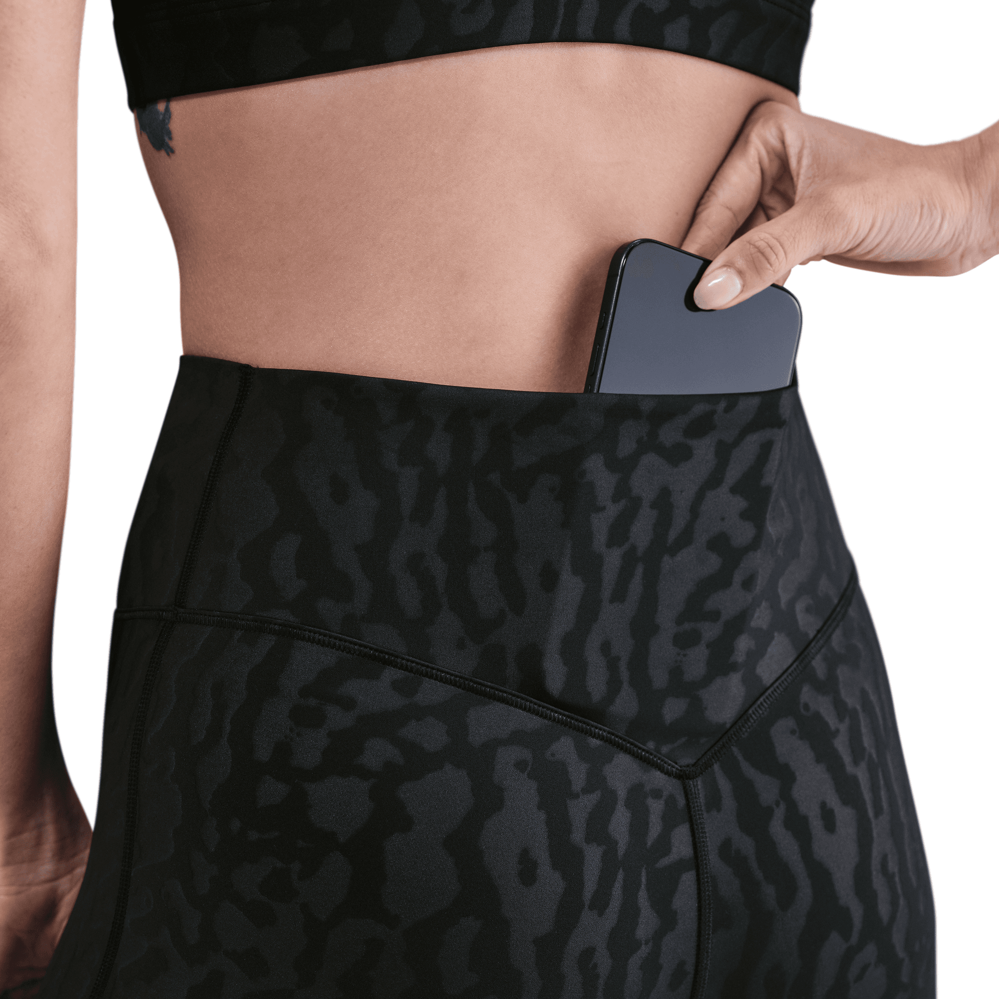 NIKE UNIVERSA WOMEN'S HIGH-WAISTED 7/8 LEGGINGS WITH NO FRONT SEAM